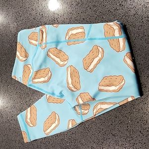 Feed Me Fight Me FMFM Ice Cream Leggings Size Small